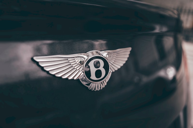 uploaded image bentley made in which country 1708555846869