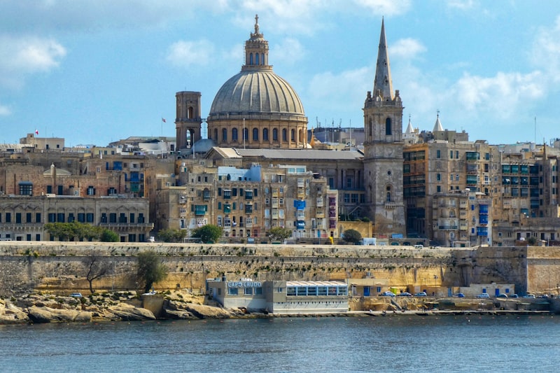 valletta is the capital of which country