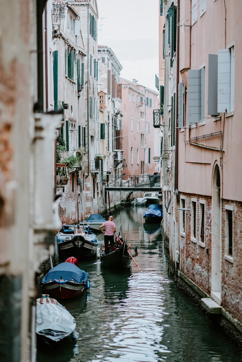 uploaded image venice which country 1708558371655